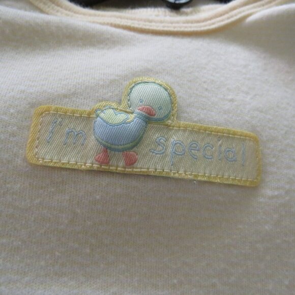 Baby Yellow Swaddle Bunting 100% cotton embroidered elastic bottom - Picture 8 of 9